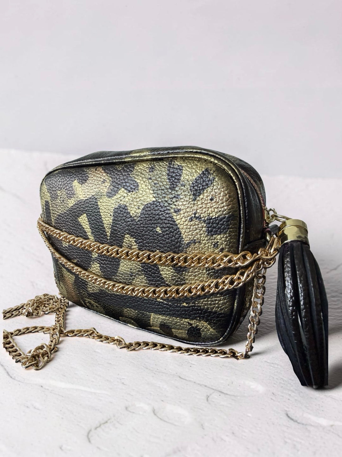 Leather Crossbody - Golden girl