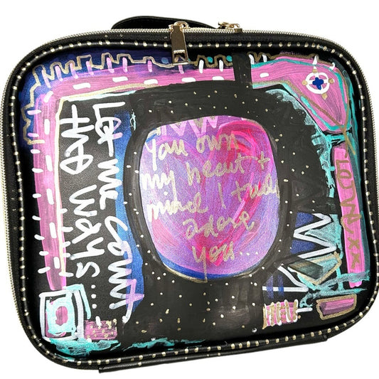 One-of-a-Kind Make Up Organizer Case